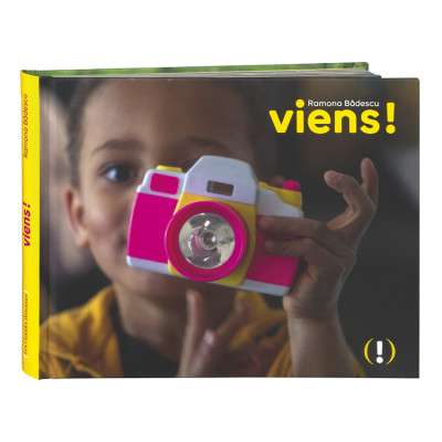 VIENS !